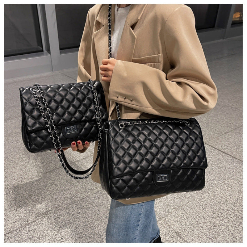 Quilted Chain Shoulder Crossbody Bag - Textured Fashion Handbag