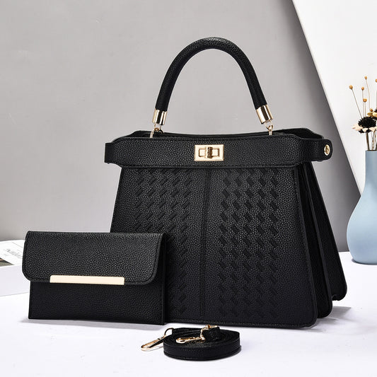 Retro Letter Detail Shoulder Bag - Large Capacity Crossbody Bag