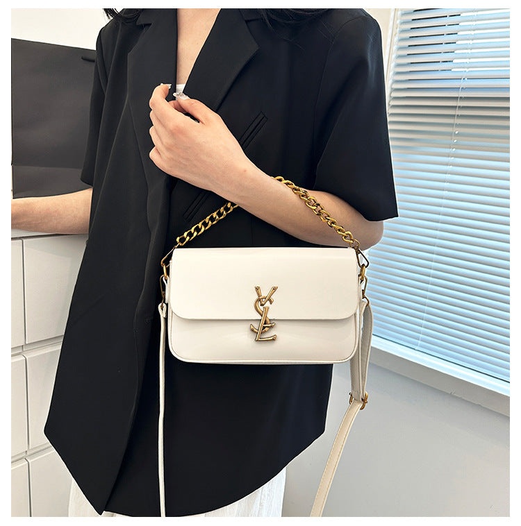 Quilted Chain Strap Shoulder