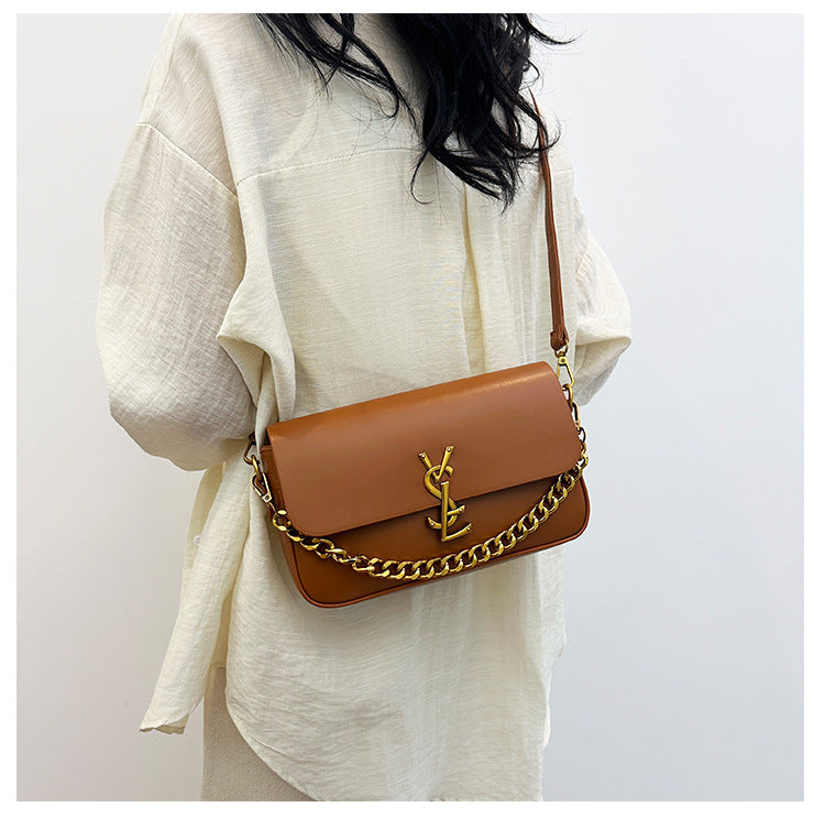 Quilted Chain Strap Shoulder