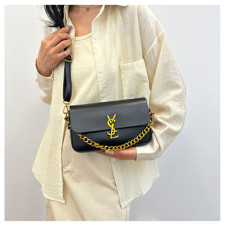 Quilted Chain Strap Shoulder