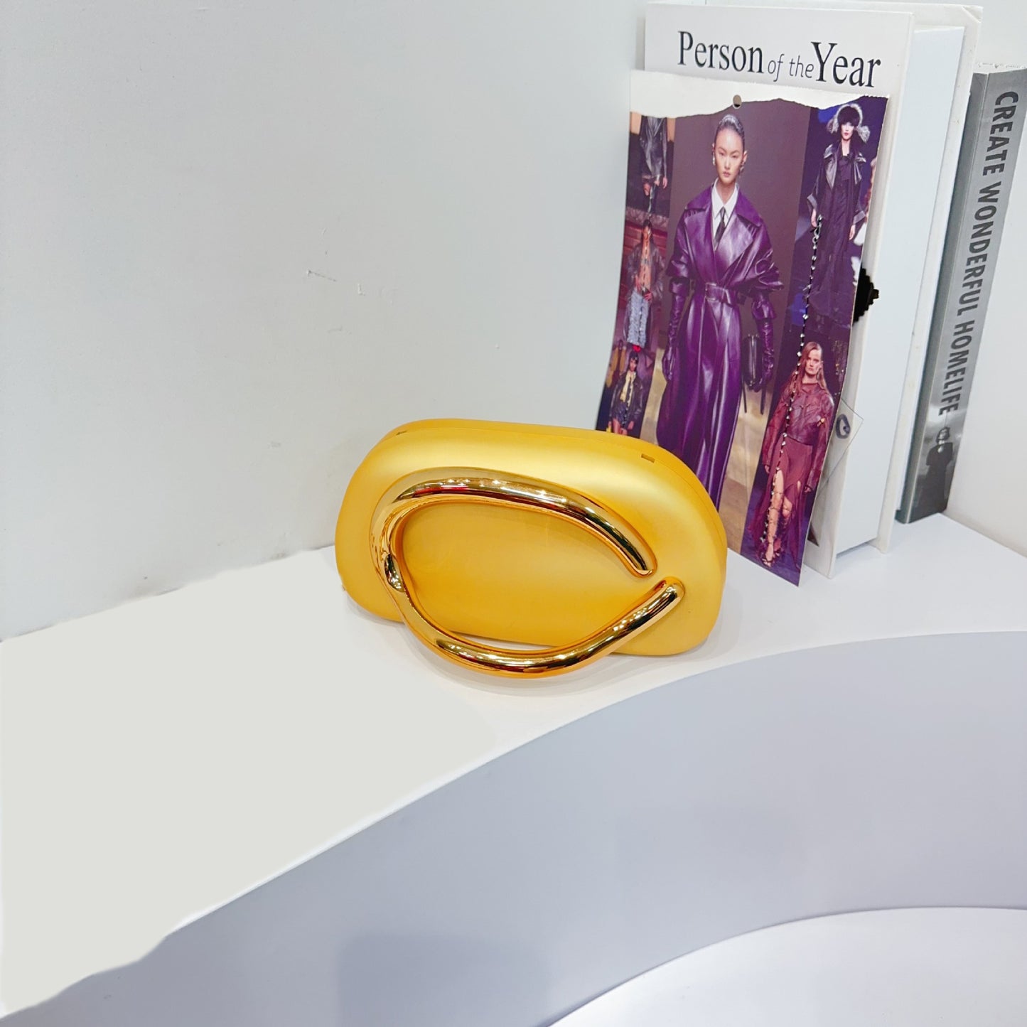 Vintage Round Box Clutch Bag - Acrylic Evening Crossbody Bag