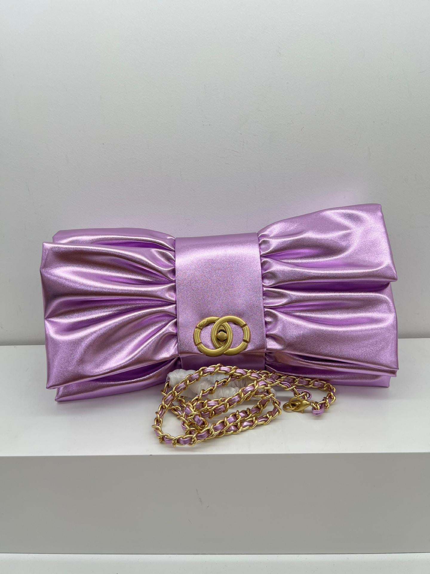 Butterfly Pleated Underarm Bag - Shoulder Crossbody