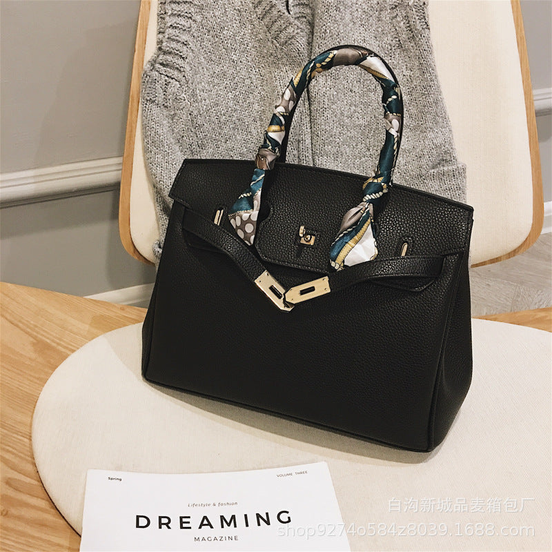 Premium Pebbled Leather Handbag - Classic Tote with Gold Hardware