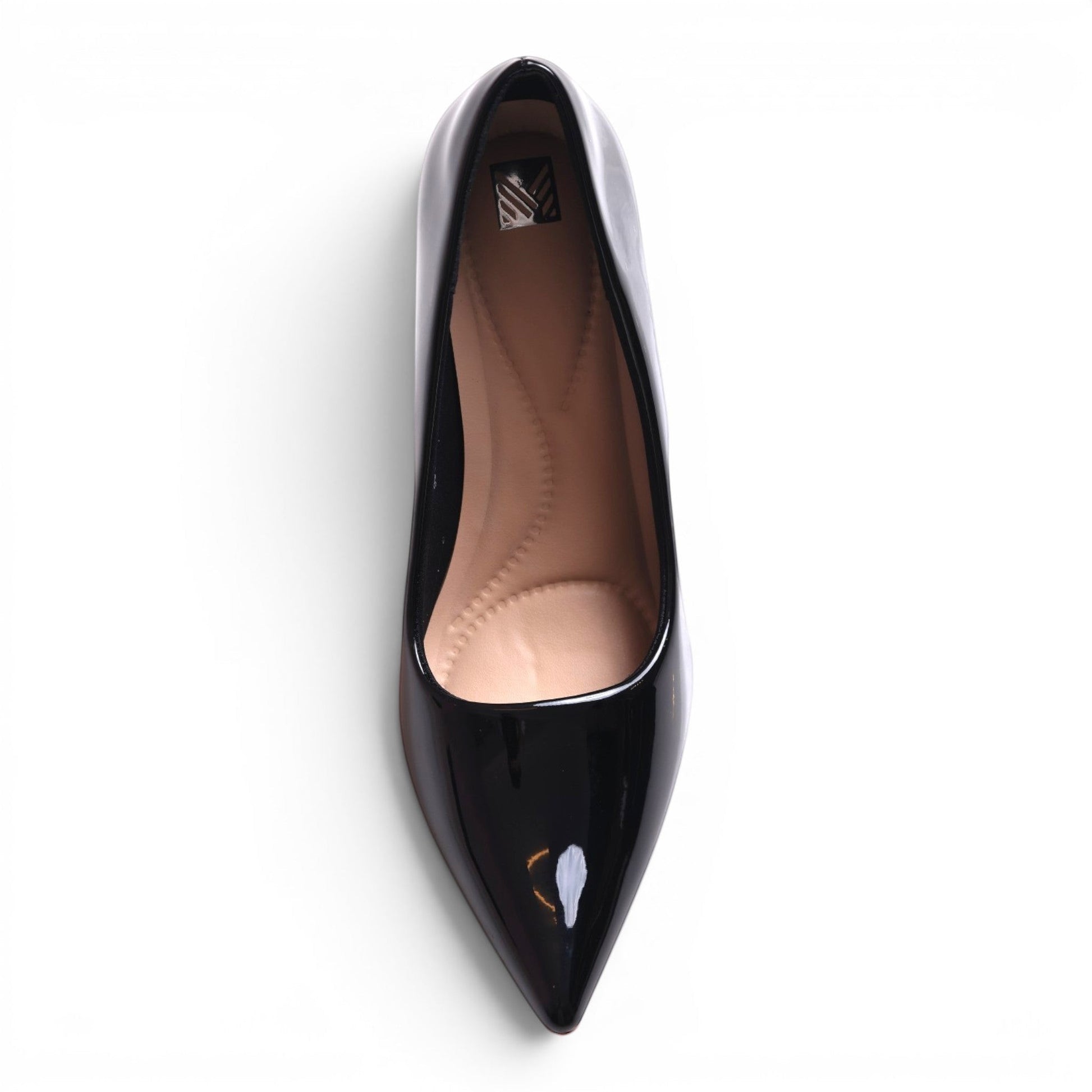 Moda Ug black patent leather pointed toe pump with cushioned insole.